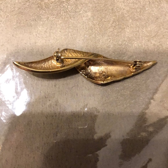 Beautiful Vintage Pin - Picture 3 of 3